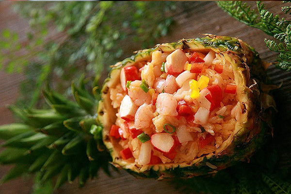 一道滇菜 | 菠萝饭:酸甜可口 清香美味